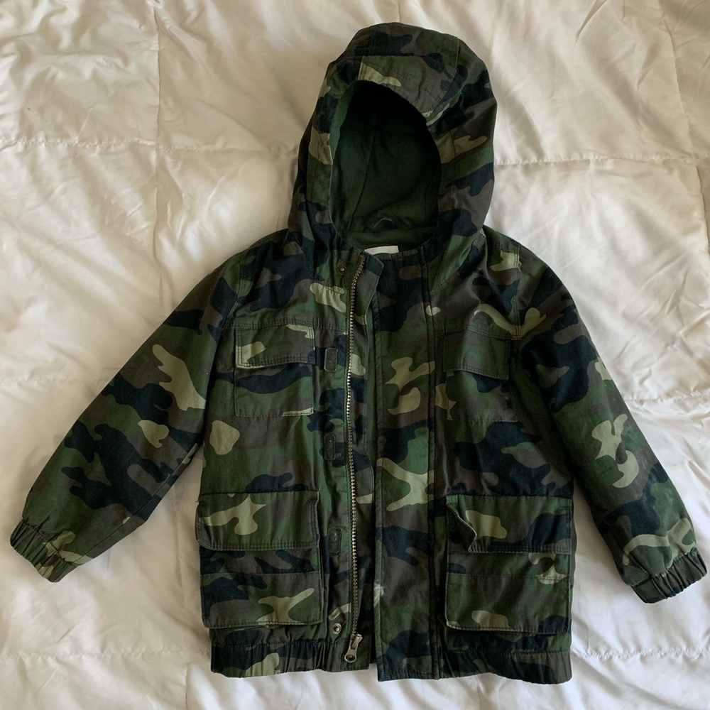 🚫SOLD🚫 Old Navy Toddler Boys Camo Jacket 4T